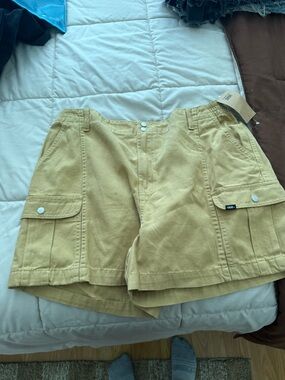 Vans Tan Cargo Shorts